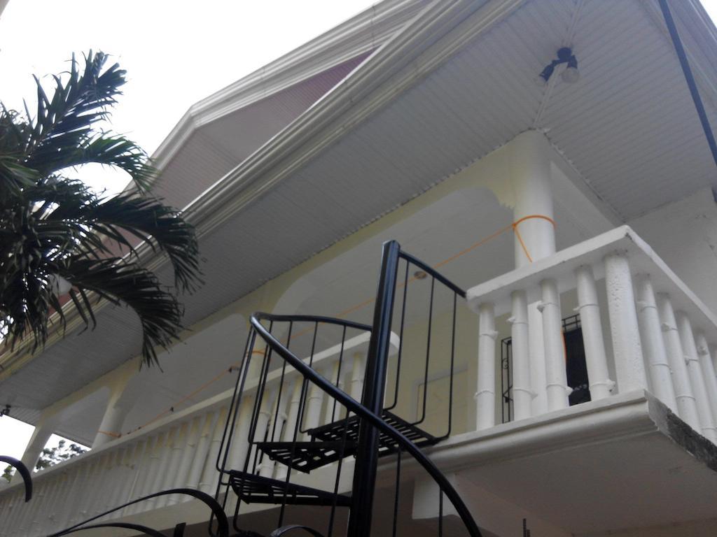 812 Angol Boracay Экстерьер фото