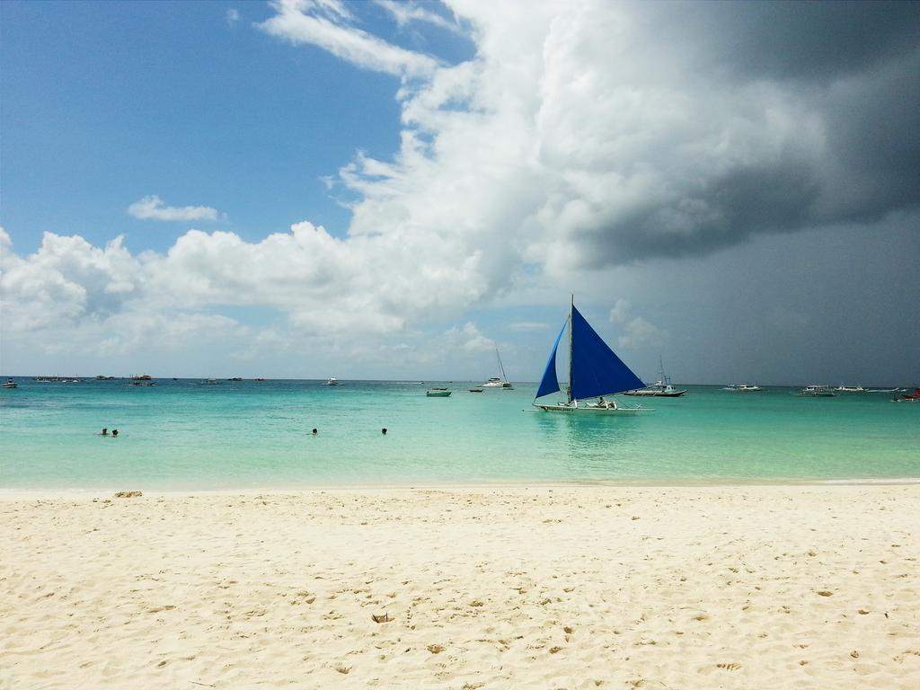 812 Angol Boracay Экстерьер фото