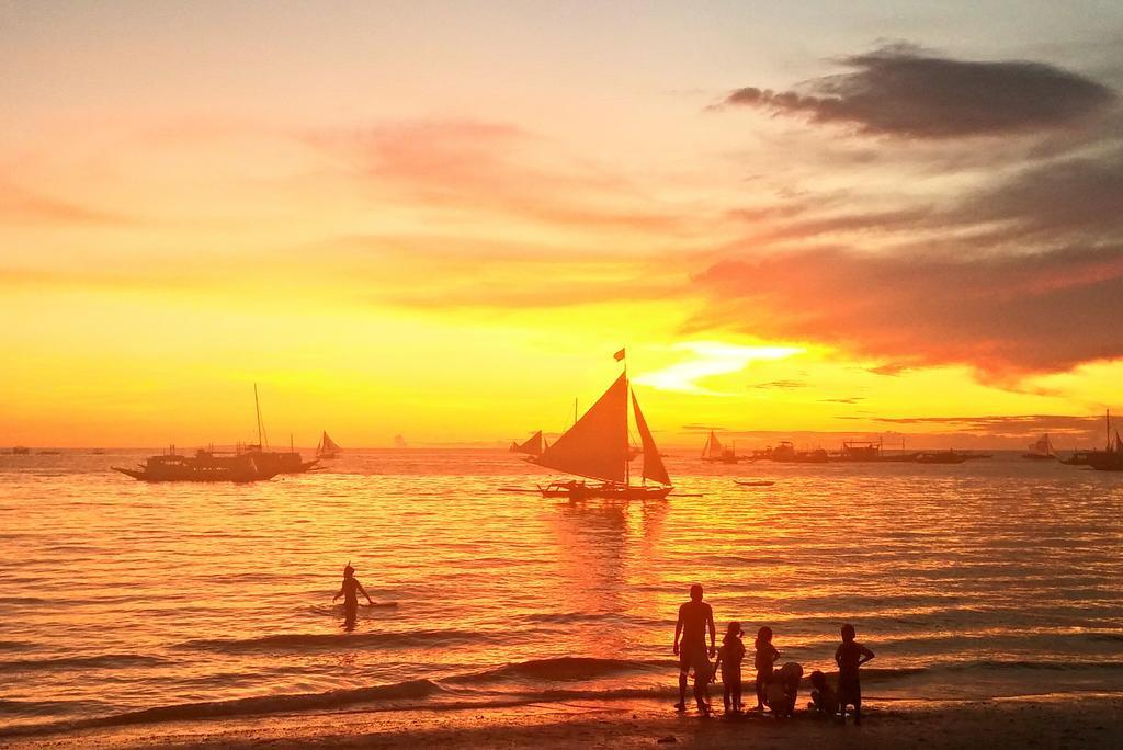 812 Angol Boracay Экстерьер фото