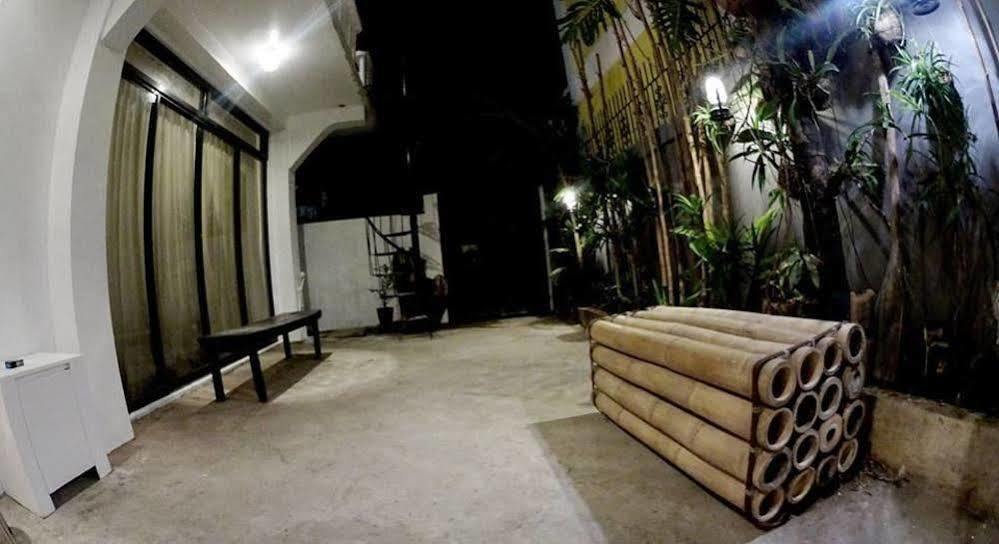 812 Angol Boracay Экстерьер фото